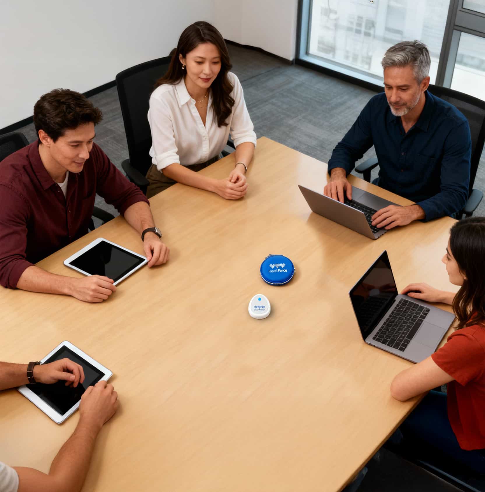 Group discussing investment opportunities for CardioClin - HeartForce